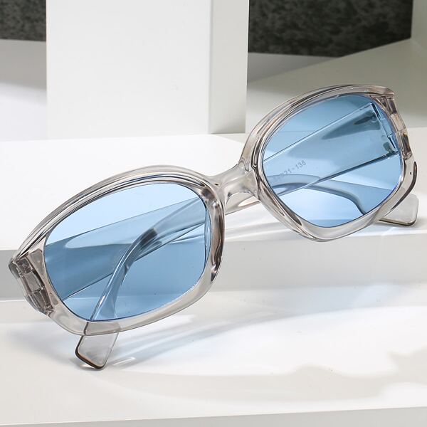 

Geometric Frame Sunglasses