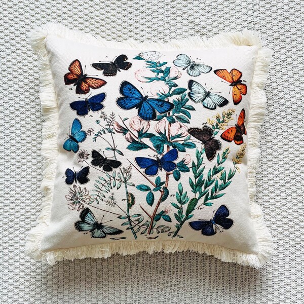 

Butterfly Print Cushion Cover Without Filler, Multicolor
