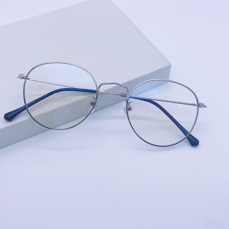 

Metal Frame Eyeglasses