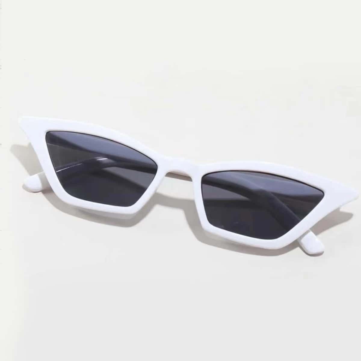 

Cat Eye Frame Sunglasses