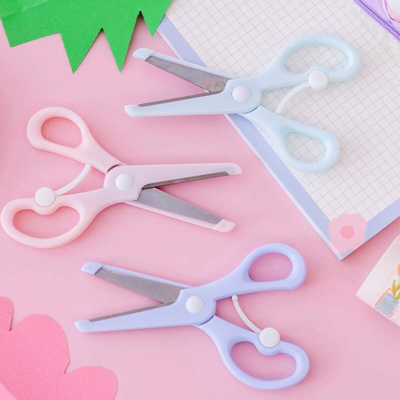 

1pc Random Safety Scissors, Multicolor