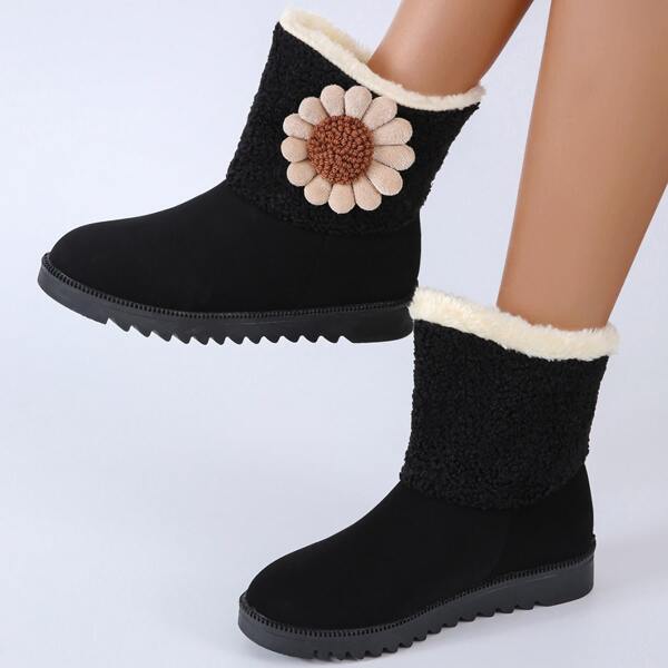 

Floral Decor Plush Inside Snow Boots, Black