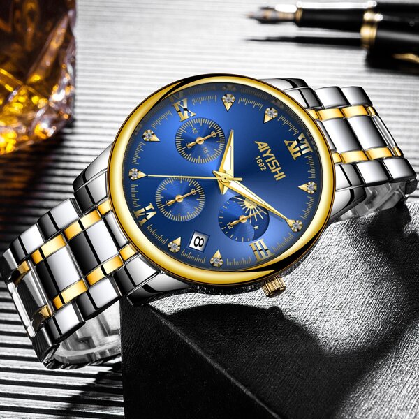 

Men Triple Dial Date Quartz Watch