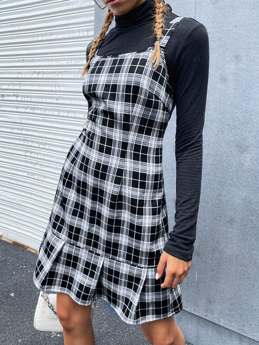 Vestido de tirantes bajo con fruncido de cuadros - Blanco y Negro - Ver 1