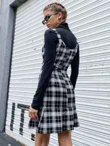 Vestido de tirantes bajo con fruncido de cuadros - Blanco y Negro - Ver 2