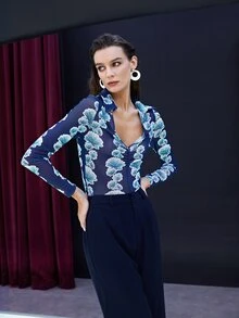 SHEIN Unity 胸部褶皺植物圖案V領T恤 - 彩色 - 查看 7