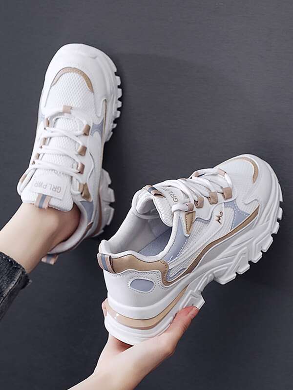 Zapatillas deportivas chunky de dos tonos transpirable con cordón delantero Zapatillas deportivas chunky de dos tonos transpirable con cordón delantero