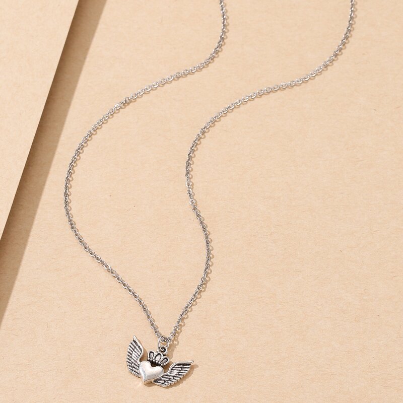 

Heart Pendant Necklace, Silver