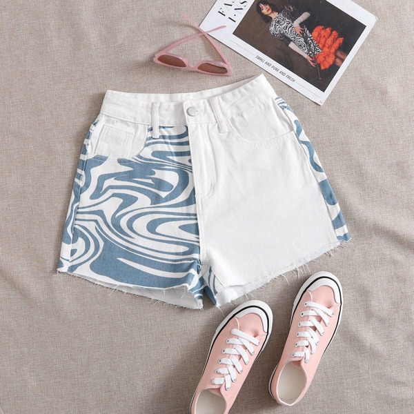 

Marbled Print Raw Hem Denim Shorts, Blue and white