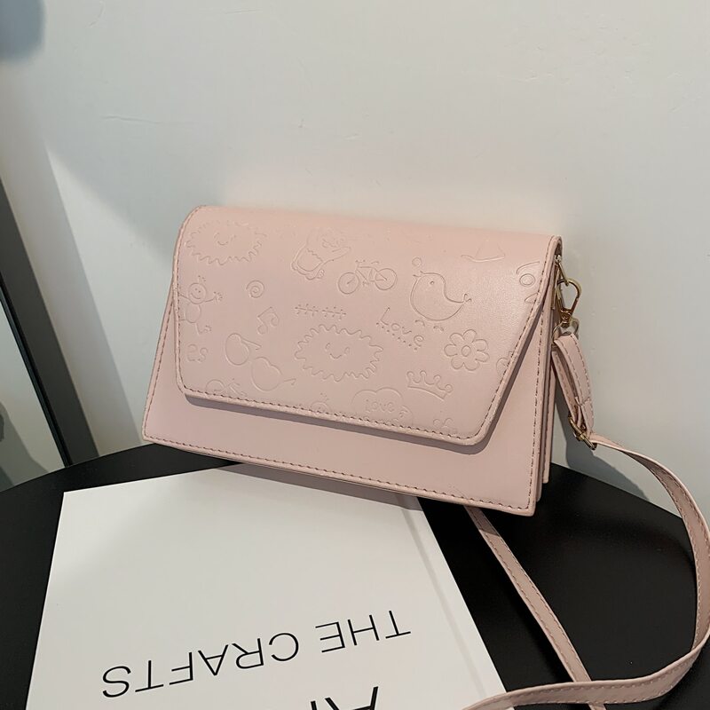 

Cartoon Embossed Flap Crossbody Bag, Pink
