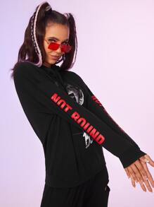 SHEIN Capucha con estampado de figura y slogan de hombros caídos con cordón - Negro - Ver 5