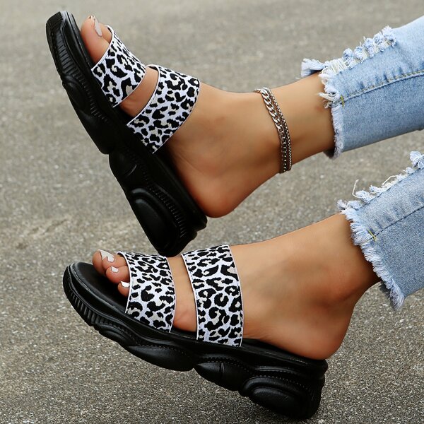 

Leopard Pattern Wedge Slide Sandals, Black and white