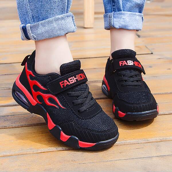 

Boys Two Tone Mesh Sneakers, Black