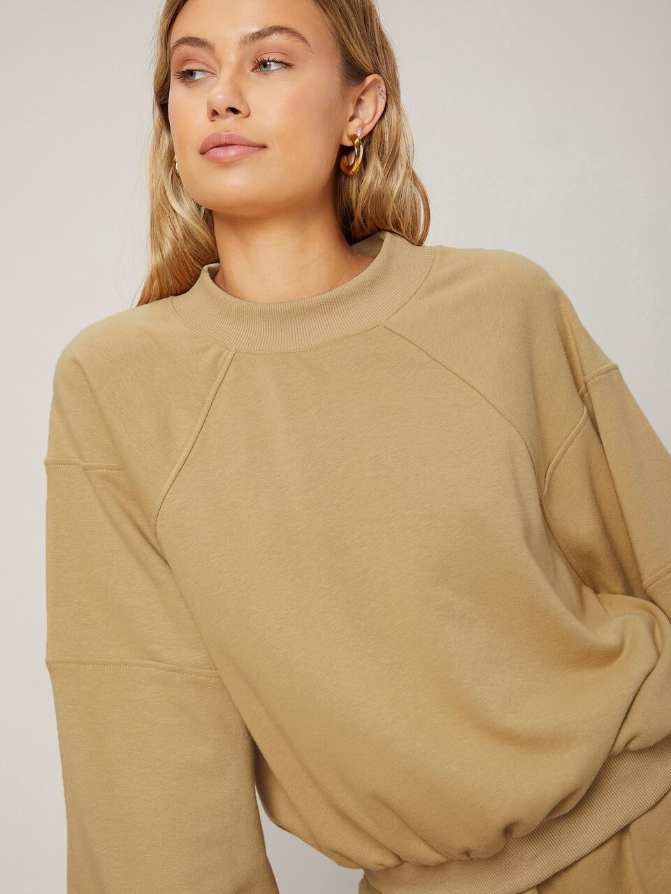 Solid Mock Neck Raglan Sleeve Pullover