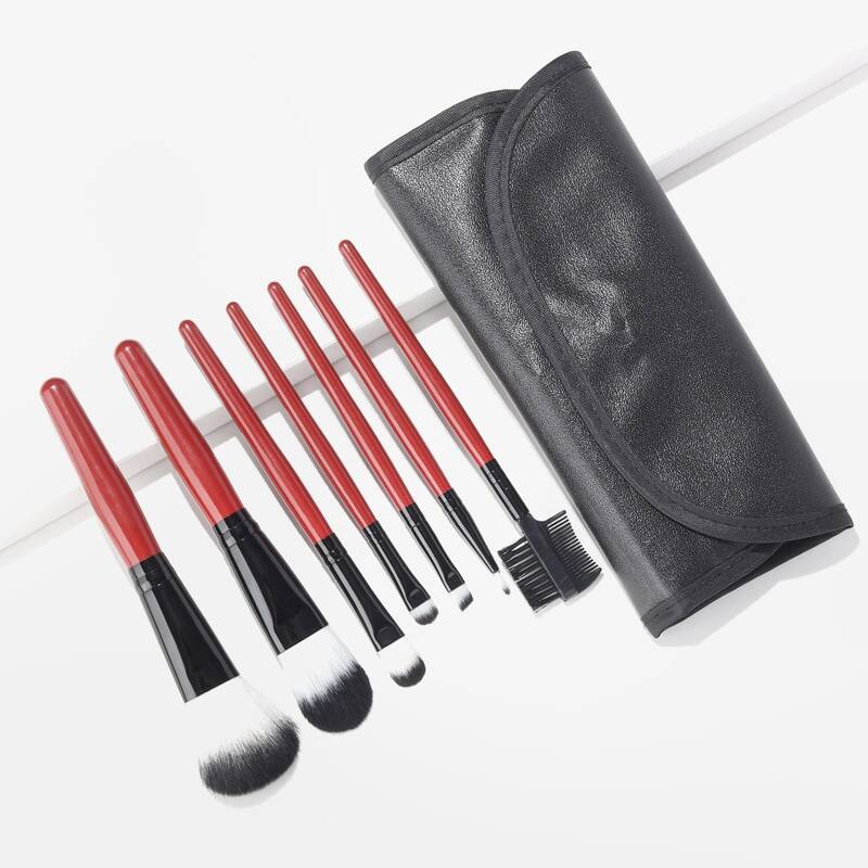 

7pcs Makeup Brush Set With Storage Bag, Red
