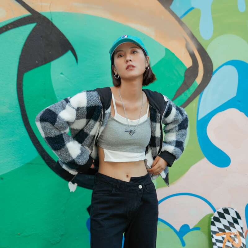 

Plaid Zip Up Teddy Jacket, Black and white