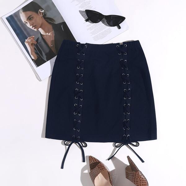 

Plus Grommet Lace Up Skirt, Navy blue