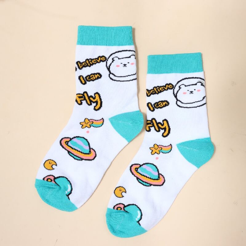 

Letter Graphic Crew Socks, White