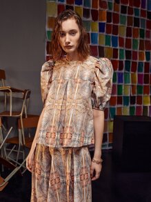 Noreen Allover Print Puff Sleeve Top - Multicolor - View 3