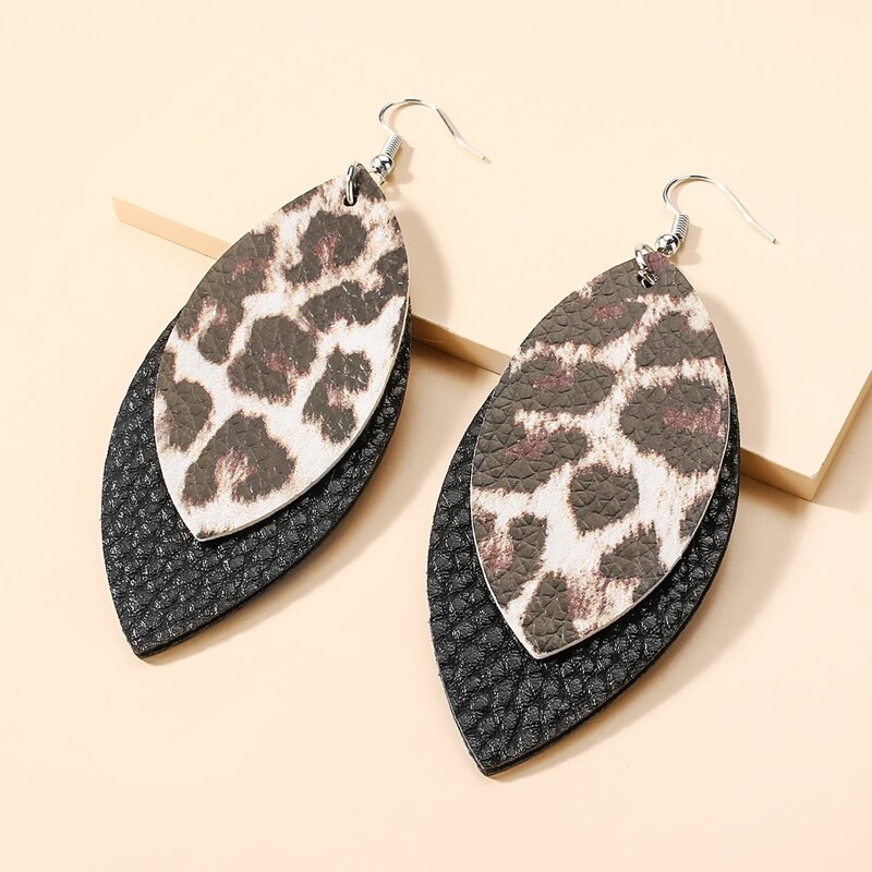 

Leopard Graphic Drop Earrings, Multicolor
