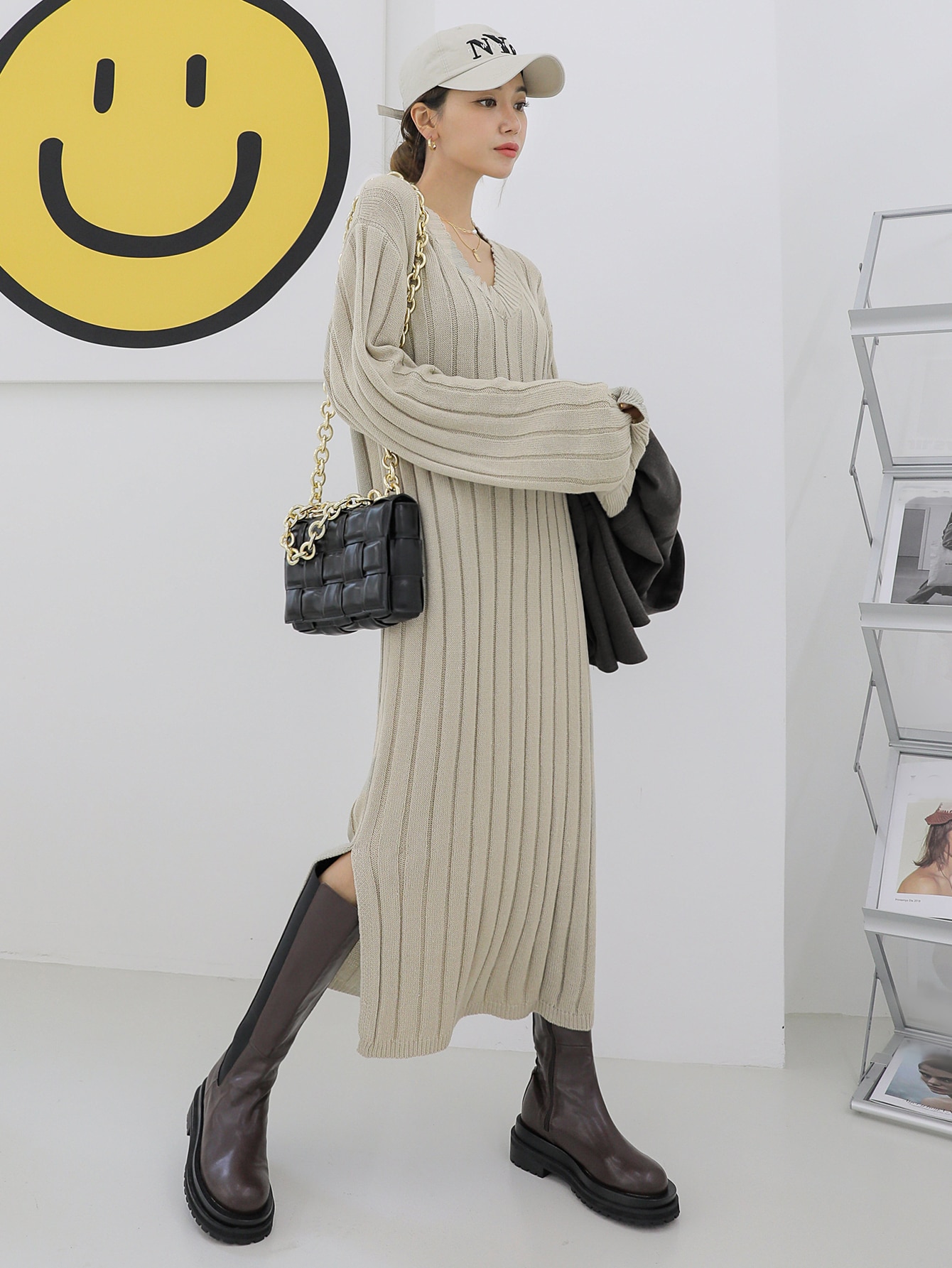 Ribbed sweater dress