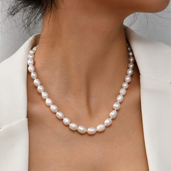 

Natural Pearl Beaded Necklace, White