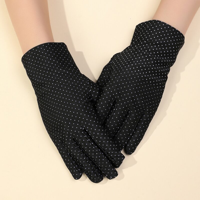 

Polka Dot Pattern Gloves, Black