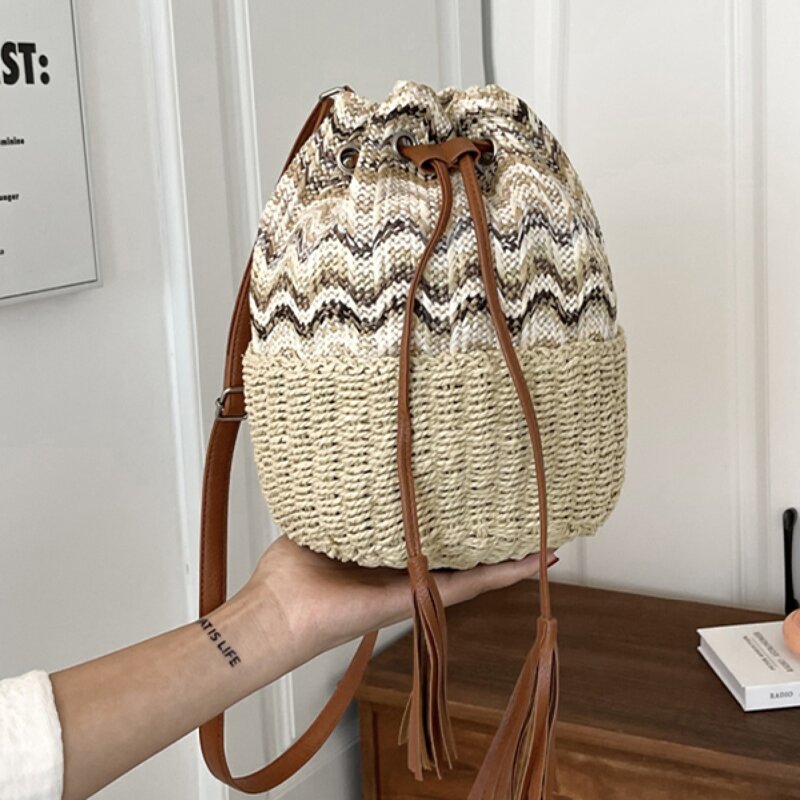 

Drawstring Crossbody Bag, Beige