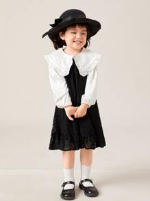SHEIN Niñas Vestido de color combinado de cuello exagerado bajo con fruncido con encaje - Negro - Ver 1