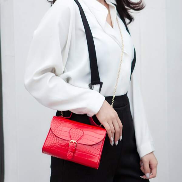 

Croc Embossed Buckle Decor Satchel Bag, Red