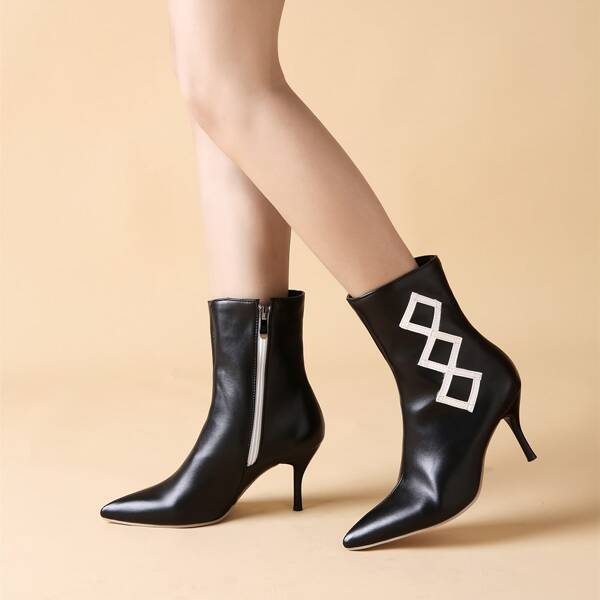 

Geometric Graphic Side Zipper Boots, Black