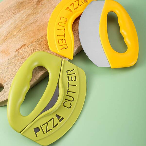 

1pc Random Color Dough Cutter, Multicolor