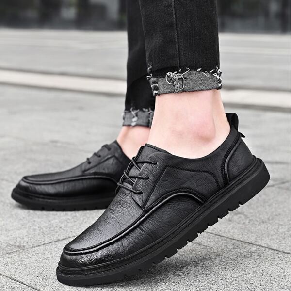 

Men Minimalist Lace-up Front Dress Shoes, Black