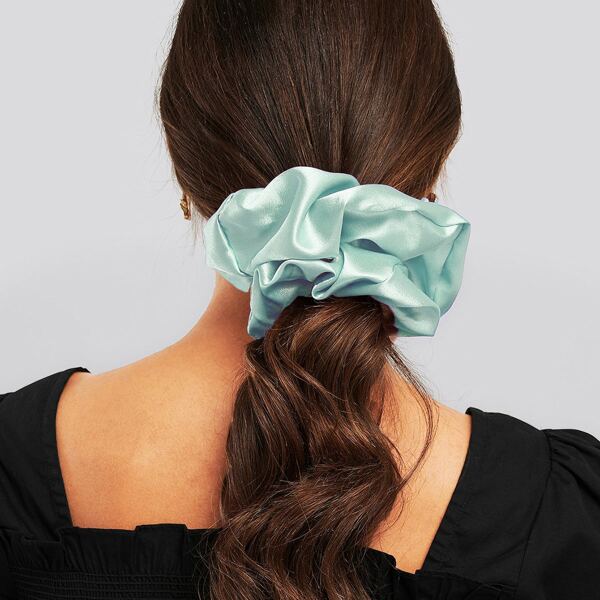 

Minimalist Solid Scrunchie, Green