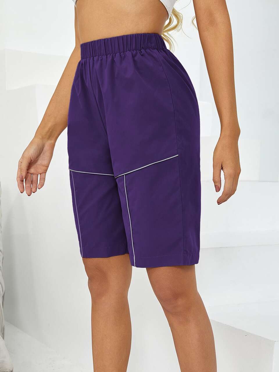 Elastic Waist Contrast Piping Shorts