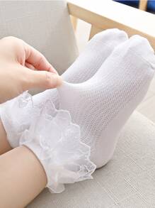 小女童蕾絲邊襪子