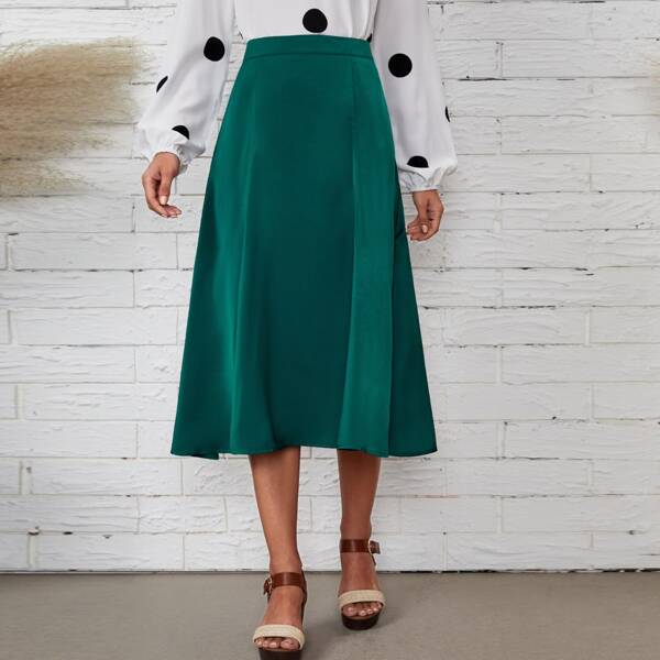 

Zip Back Solid Flared Skirt, Dark green