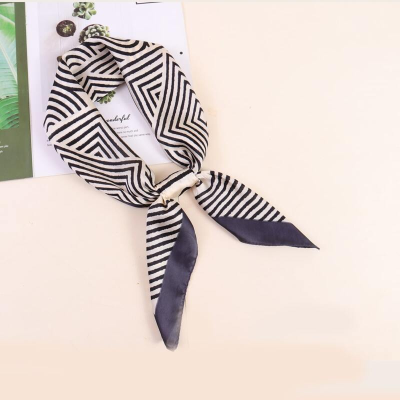 

Geo Print Scarf, Multicolor