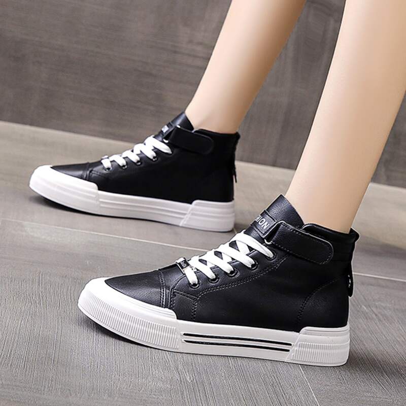 

Lace Up Front Skate Shoes, Black