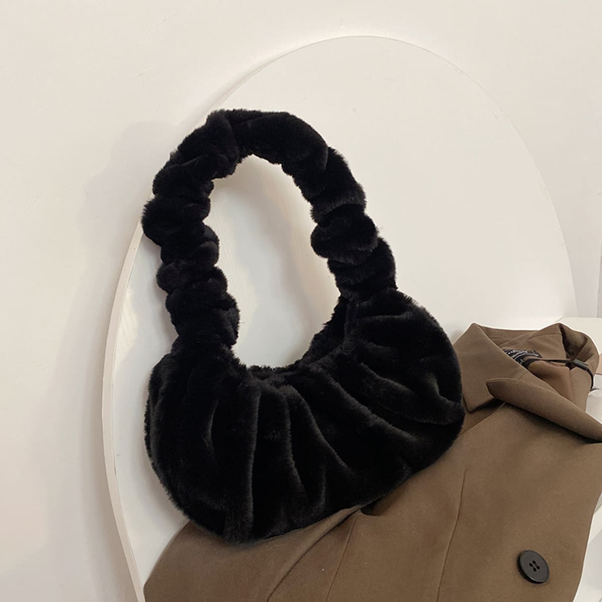 

Fluffy Shoulder Bag, Black