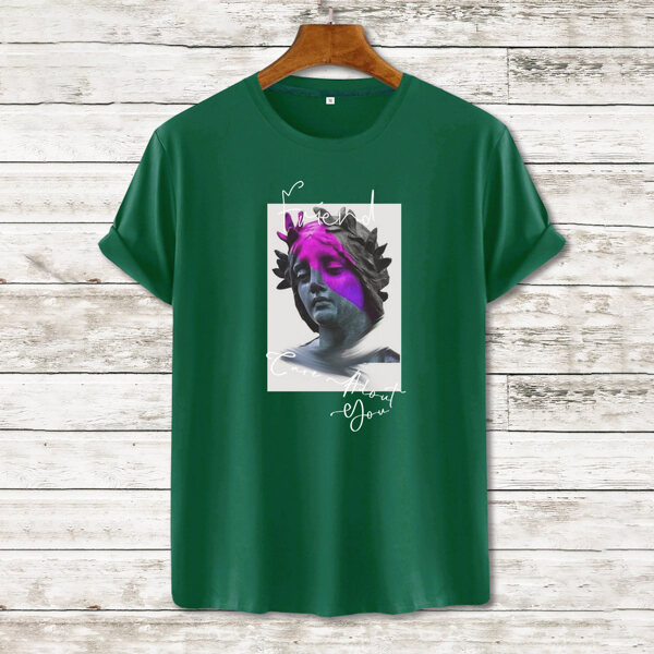 

Men Figure And Slogan Graphic Tee, Dark green