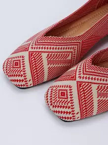 Knit Detail Geometric Pattern Ballet Flats - Red - View 5