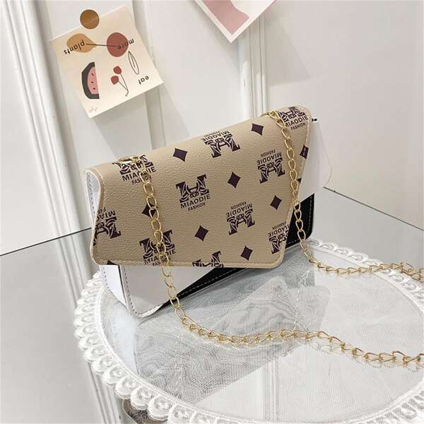 

Graphic Print Chain Crossbody Bag, Multicolor