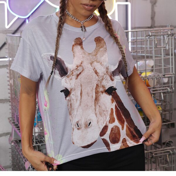 

Giraffe Print Round Neck Tee, Grey