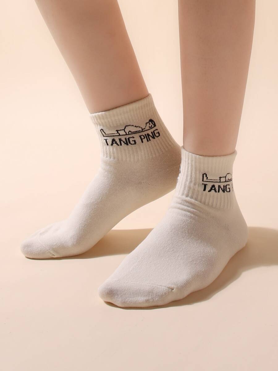 Letter Graphic Crew Socks