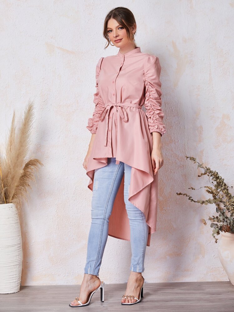 Mulvari 抽褶袖前短後長下擺腰帶襯衫 - 藕粉色 - 查看 3
