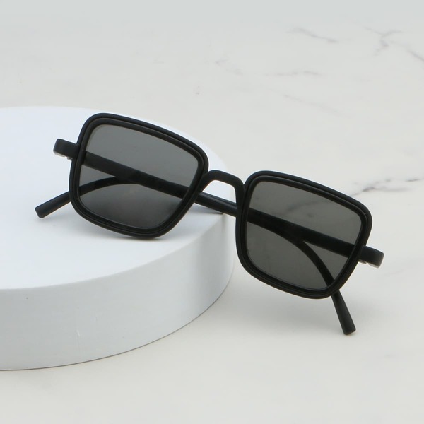 

Square Frame Sunglasses