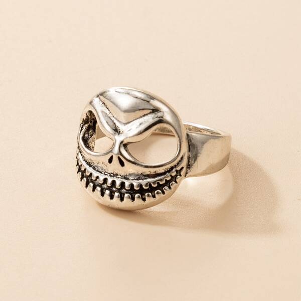 

Halloween Skull Decor Ring, Silver