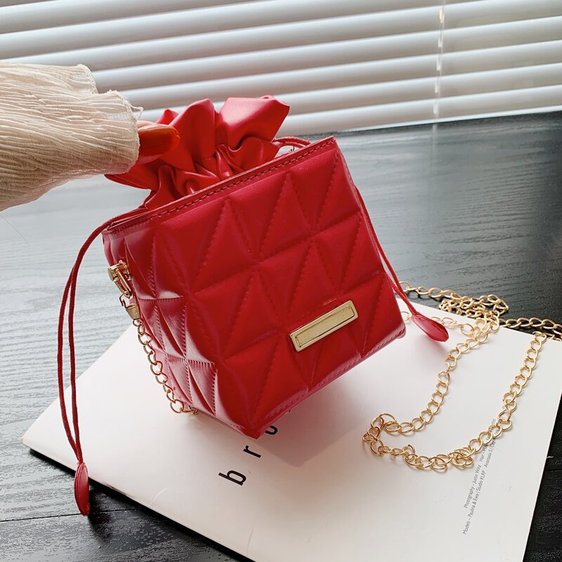 

Mini Drawstring Quilted Chain Strap Box Bag, Red