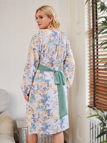 大碼滿身花卉打褶後綁帶A字洋裝